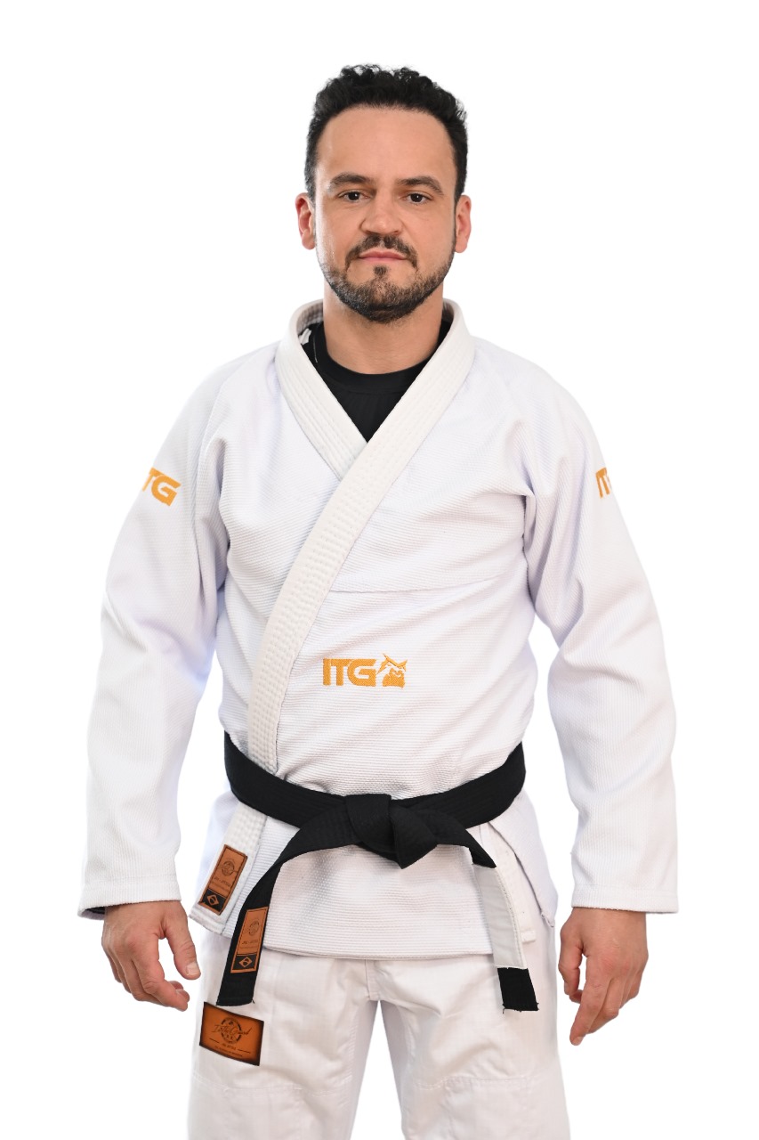 Kimono In The Guard Gold Pro Branco