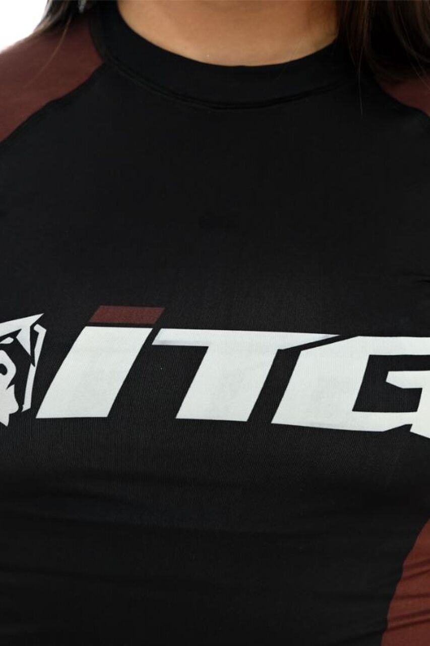 Rash Guard Feminina ITG Manga Curta Marrom